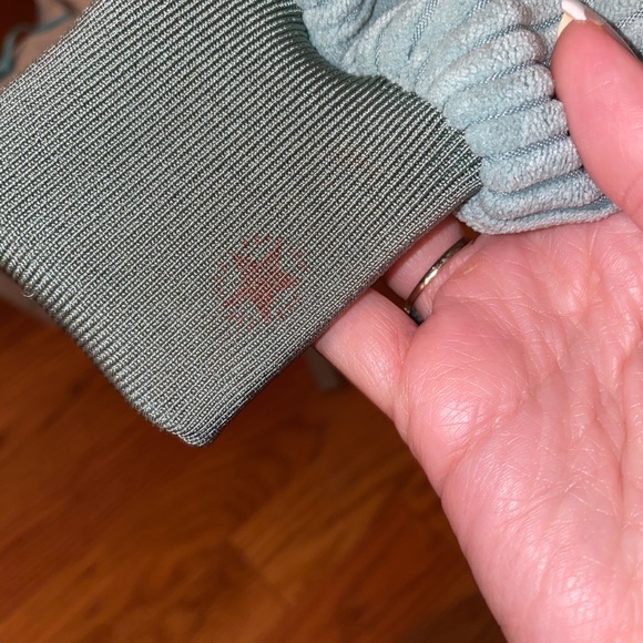 Bomber jacket - Picture 4 of 6